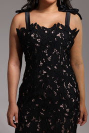 LACE GOWN WITH BOW STRAPS