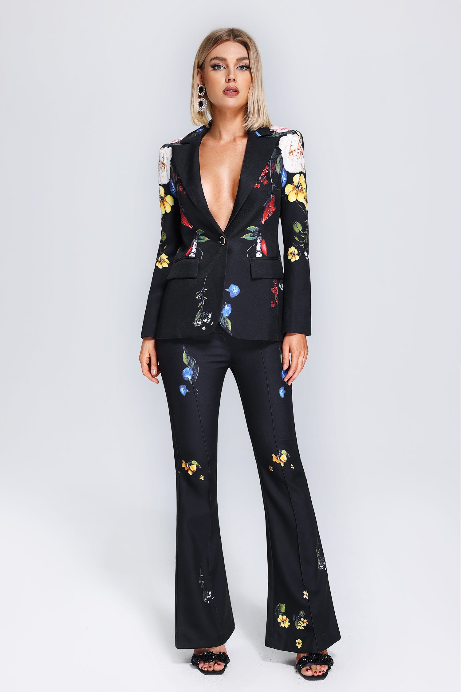 Amara Floral Printed Label Blazer Set