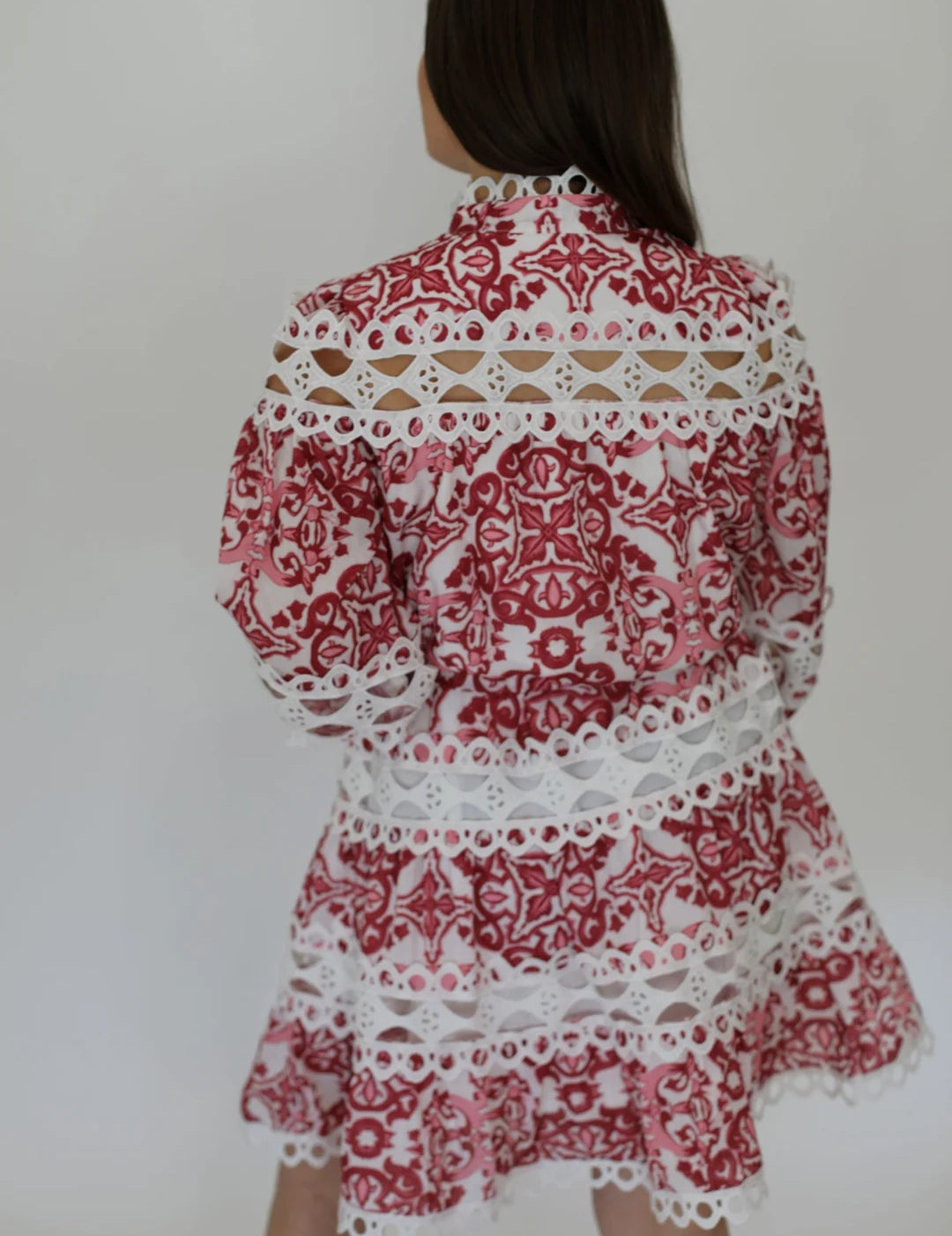 imgi_2_Y1rgLovelyLacesDress2.jpg